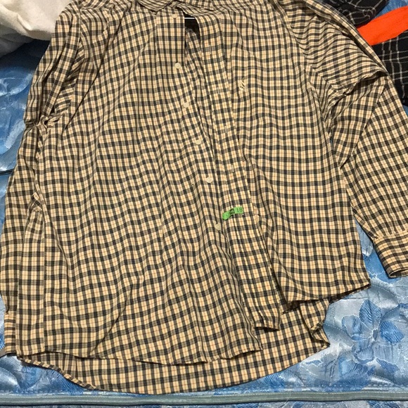 It’s a nice dress shirt has  been warned one time - Picture 1 of 3